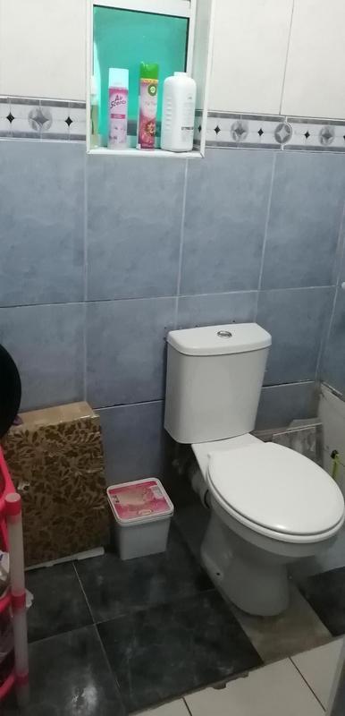 5 Bedroom Property for Sale in Rocklands Western Cape